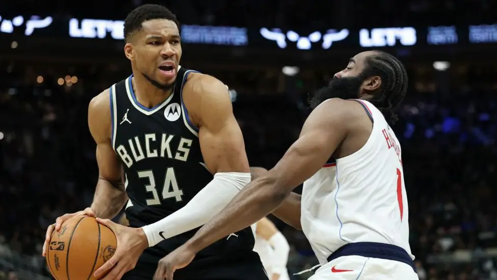 Giannis Antetokounmpo Lights Up Clippers in Big Return