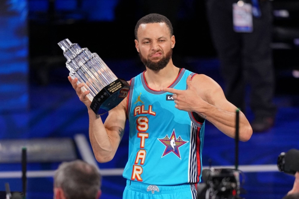 Team Shaq Dominates NBA’s Revamped All-Star Game: Stephen Curry Shines as MVP, New Format Sparks Debate